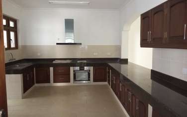 4 Bed Townhouse with Swimming Pool at Links Road