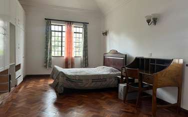 6 Bed House with Garden in Runda