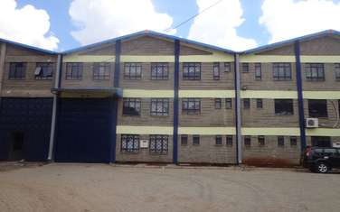 8,391 ft² Warehouse with Backup Generator in Industrial Area