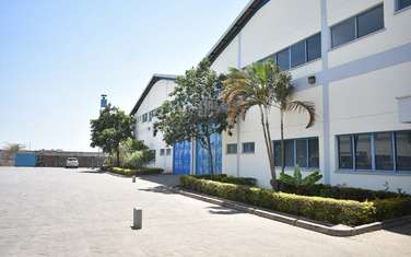 12,500 ft² Warehouse with Parking in Mombasa Road