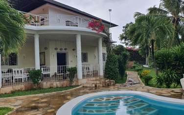 4 Bed House with En Suite in Malindi