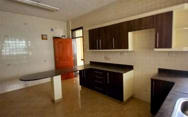 Serviced 4 Bed Apartment with En Suite in Westlands Area