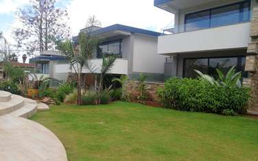 5 Bed Townhouse with En Suite in Lower Kabete