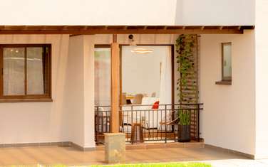 Serviced 3 Bed Apartment with En Suite at Garden City Mall