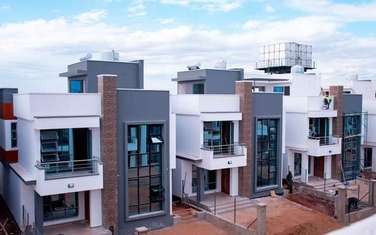 4 Bed House with En Suite at Infinity Park