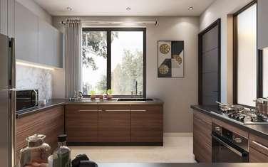 3 Bed Apartment with En Suite in Brookside