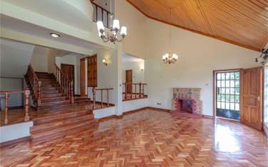 4 Bed House with En Suite in Runda