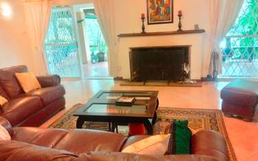 6 Bed House with Garden in Runda