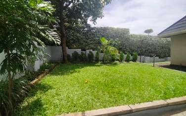 4 Bed House with En Suite in Kiambu Road