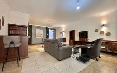 Serviced 1 Bed Apartment with En Suite in Parklands