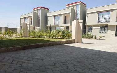 4 Bed Townhouse with En Suite in Kitengela