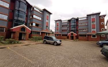 Serviced 2 Bed Apartment with En Suite at Valley Arcade Estate