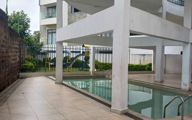 Serviced 3 Bed Apartment with En Suite at Hatheru Road