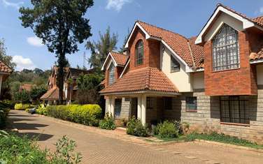 4 Bed Townhouse with En Suite in Lavington