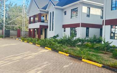 5 Bed Villa with En Suite at Thome