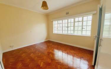 3 Bed Townhouse with En Suite in Lavington