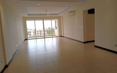 Serviced 3 Bed Apartment with En Suite at Citymall