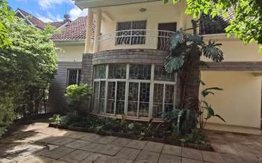 5 Bed Townhouse with En Suite at Gatundu Road