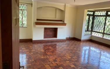 4 Bed Townhouse with En Suite in Spring Valley