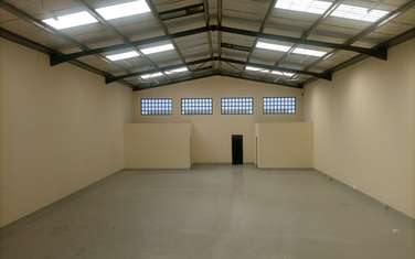 5000 ft² warehouse for rent in Mombasa Road