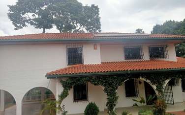 3 Bed House with En Suite at Runda Mimosa