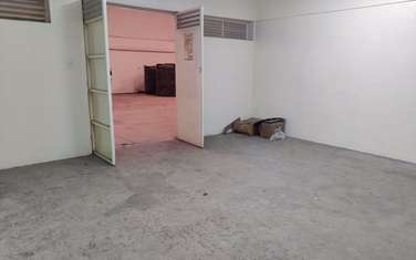 700 m² Warehouse  in Ruaraka