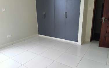 Serviced 2 Bed Apartment with En Suite at Beach Road