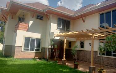 5 Bed House with Swimming Pool in Runda