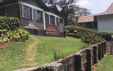 1 Bed House with Garden at Lavington