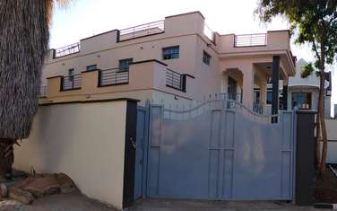 5 Bed Townhouse with En Suite in Muthaiga