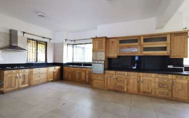 5 Bed Townhouse with En Suite at Edlama Ravine Road