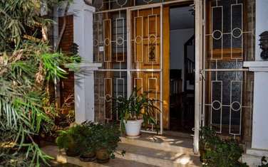 5 Bed House  in Kilimani