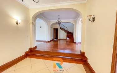 5 Bed House with En Suite in Thigiri