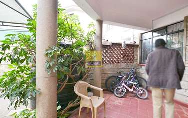 4 Bed House with Garage in Kilimani