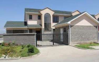 3 Bed Townhouse with En Suite at Greenspan