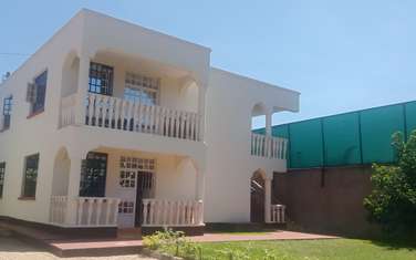 2 Bed House in Runda