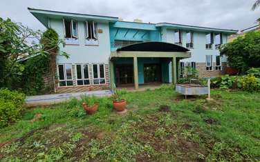 6 Bed House with Aircon at Kizingo
