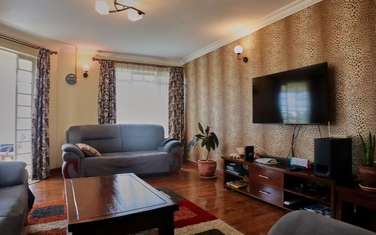 Serviced 2 Bed Apartment with En Suite at Hatheru Road