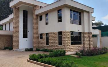 4 Bed Villa with En Suite at Miotoni Road