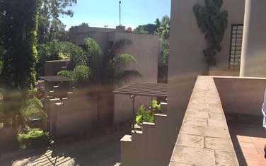 4 Bed House with En Suite at Spring Valley