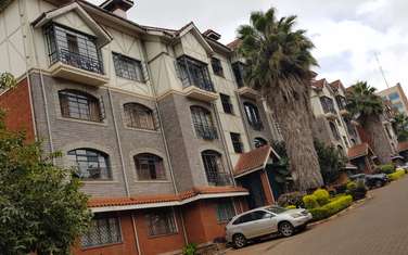 Serviced 3 Bed Apartment with Aircon at Riverside Drive