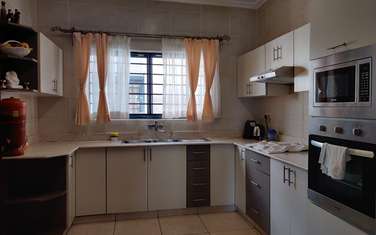 3 bedroom apartment for sale in Rhapta Road