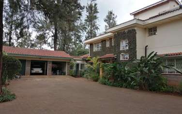 6 Bed House with En Suite at Runda Grove