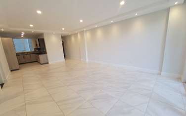 2 Bed Apartment with En Suite in Rhapta Road