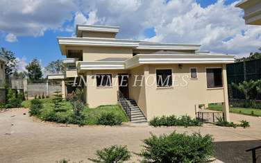 5 Bed House with En Suite in Loresho
