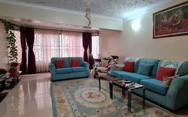 3 Bed Apartment with En Suite at 3Rd Parklands Avenue