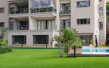 3 Bed Apartment with En Suite at Riverside Drive