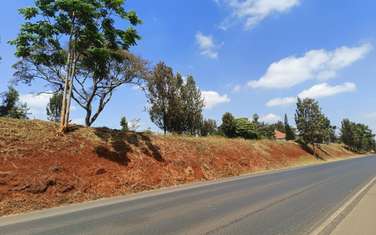 2 ac Commercial Property with Fibre Internet at Along Northern Bypass Opposite Windsor Golf Course