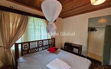 2 Bed House with En Suite in Nyari