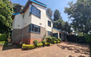 5 Bed House with En Suite in Gigiri